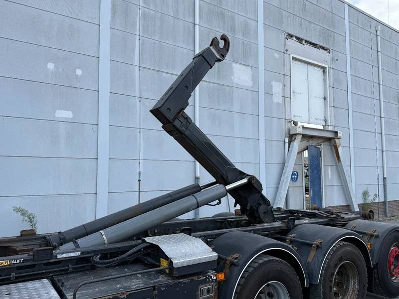 Volvo FMX 460 8X4 + PALFINGER 22 TON HOOKLIFT - Hook lift truck: picture 3 Volvo FMX 460 8X4 + PALFINGER 22 TON HOOKLIFT - Hook lift truck: picture 3