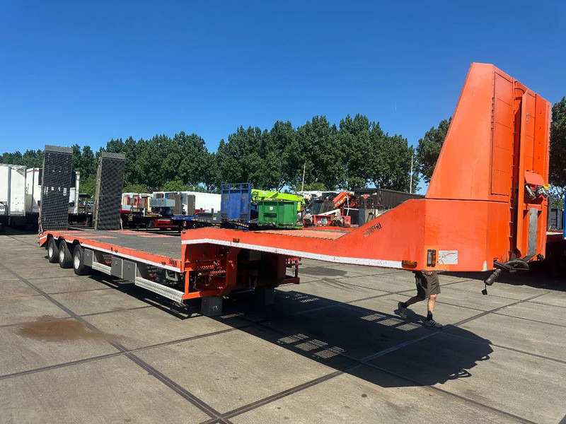 Zanner STL 45, 2 AXLE FORCED STEERING,LIFTING DECK, REMOTE CONTROL, WINCH, DUBBLE HYDRAULIC RAMPS - Low loader semi-trailer: picture 2 Zanner STL 45, 2 AXLE FORCED STEERING,LIFTING DECK, REMOTE CONTROL, WINCH, DUBBLE HYDRAULIC RAMPS - Low loader semi-trailer: picture 2
