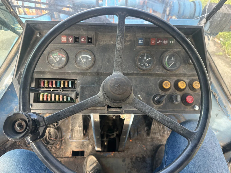 Loader Zettelmeyer ZL802, 9224 HOURS: picture 9 Loader Zettelmeyer ZL802, 9224 HOURS: picture 9