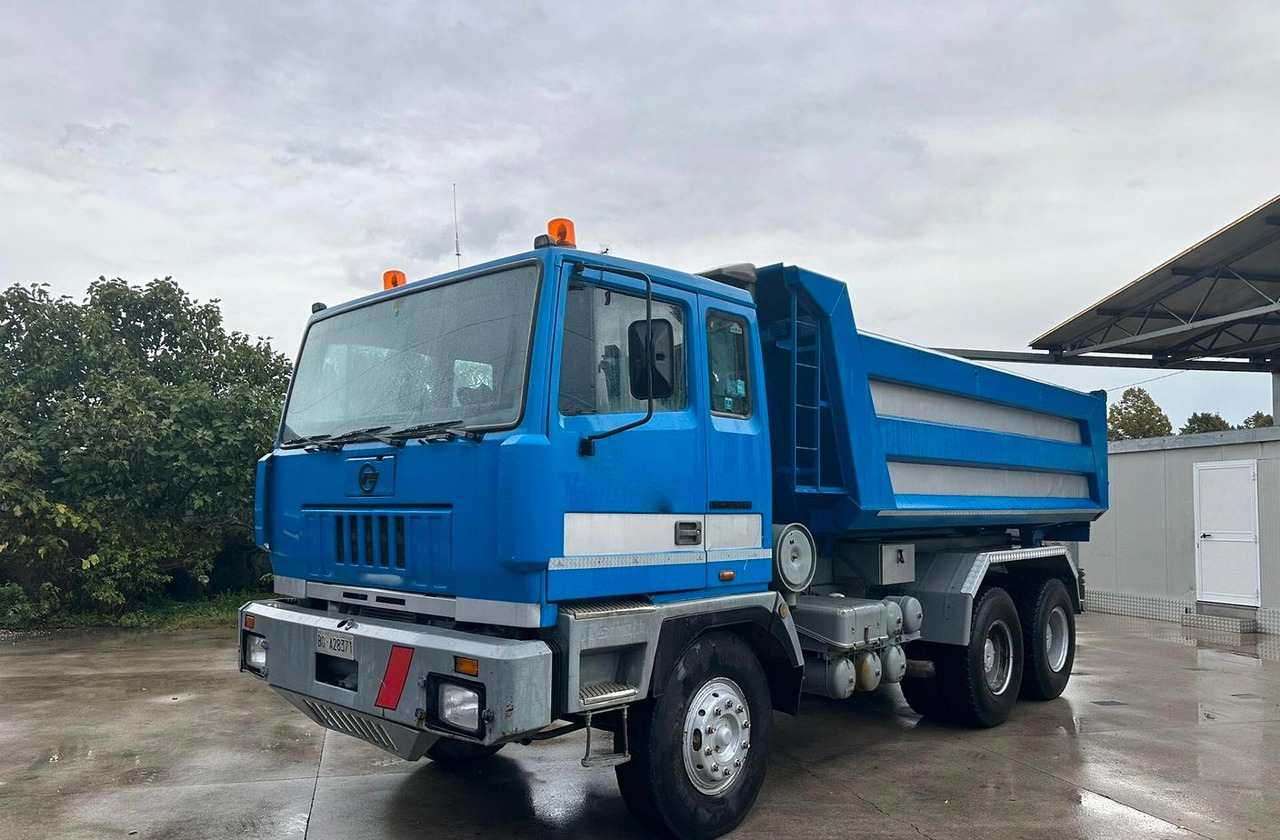 - Tipper: picture 2 - Tipper: picture 2