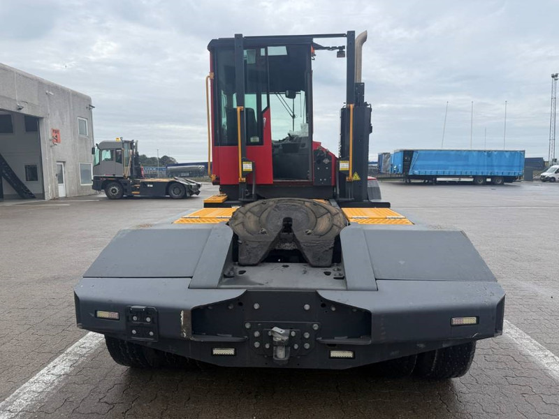Kalmar Terminal tractor / Terminal-Zugmaschine / - Tractor unit: picture 4 Kalmar Terminal tractor / Terminal-Zugmaschine / - Tractor unit: picture 4