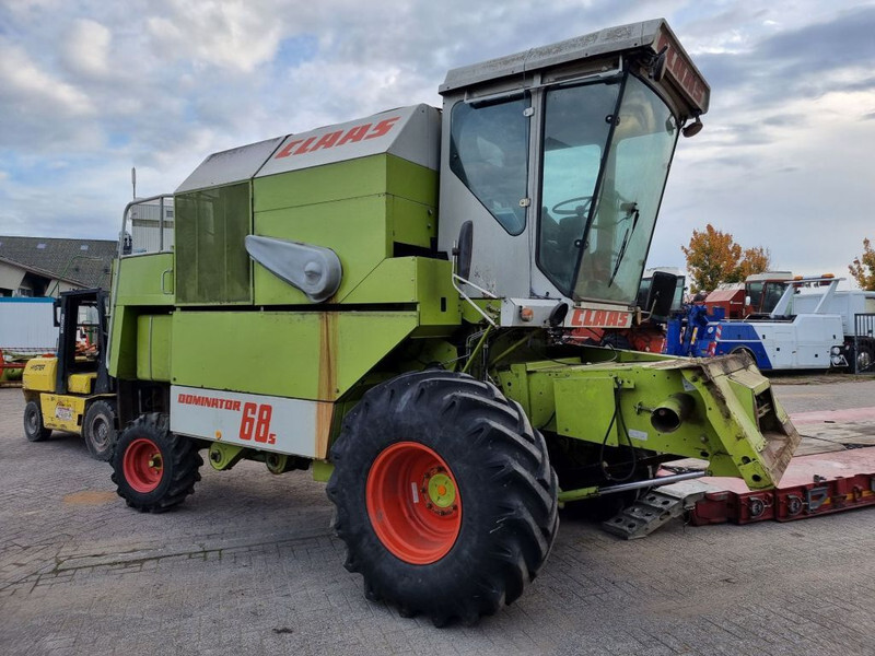 Claas 68s - Combine harvester: picture 3 Claas 68s - Combine harvester: picture 3