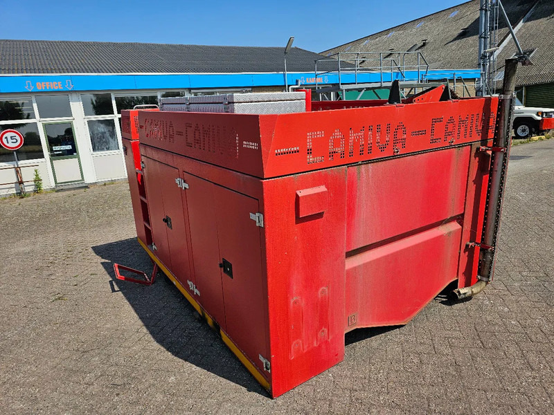 Renault 2000L Watertank - Farm trailer: picture 3 Renault 2000L Watertank - Farm trailer: picture 3