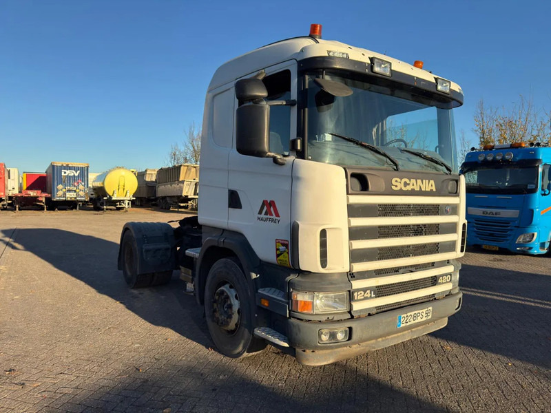 Scania 124L 420 A242X35CB - Tractor unit: picture 3 Scania 124L 420 A242X35CB - Tractor unit: picture 3