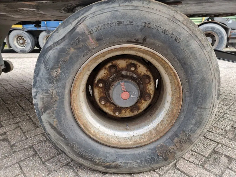 Dropside/ Flatbed trailer Van Hool 13.60 M LONG - 1 M HIGH - SUPER SINGLE TIRES - DRUM BRAKES: picture 13 Dropside/ Flatbed trailer Van Hool 13.60 M LONG - 1 M HIGH - SUPER SINGLE TIRES - DRUM BRAKES: picture 13