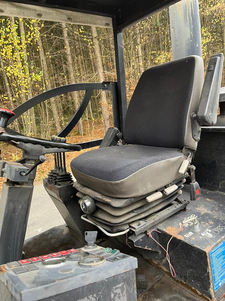 Forklift CLARK DPL 60: picture 11