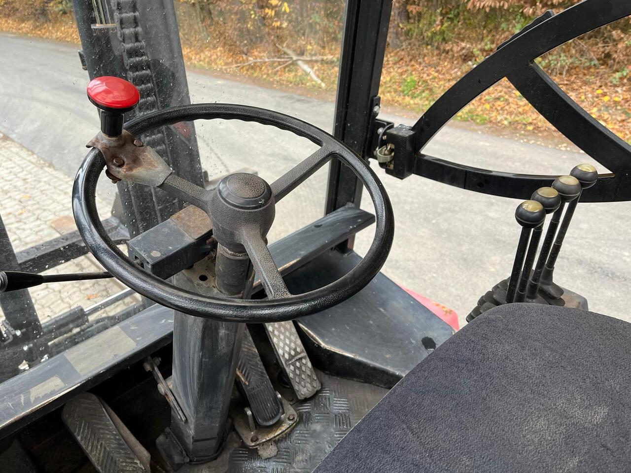 Forklift CLARK DPL 60: picture 12