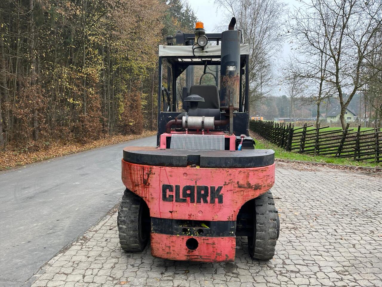 Forklift CLARK DPL 60: picture 6