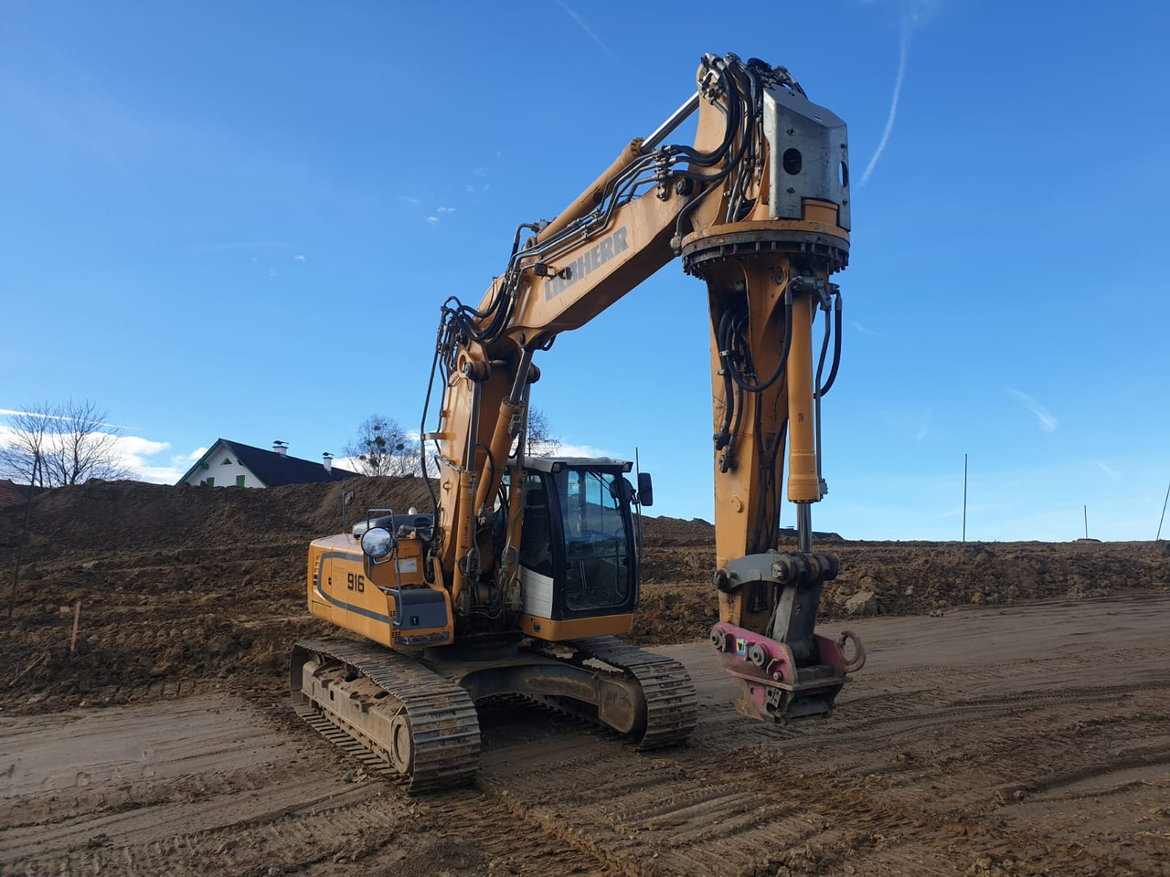 LIEBHERR R 916 LC-423 - Crawler excavator: picture 4 LIEBHERR R 916 LC-423 - Crawler excavator: picture 4