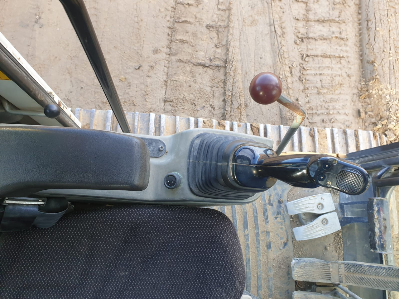 Leasing of LIEBHERR R 916 LC-423 LIEBHERR R 916 LC-423: picture 18