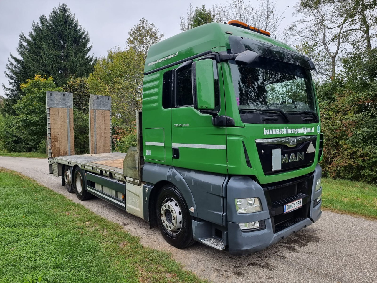 MAN TGX 26.440 - Dropside/ Flatbed truck: picture 5 MAN TGX 26.440 - Dropside/ Flatbed truck: picture 5