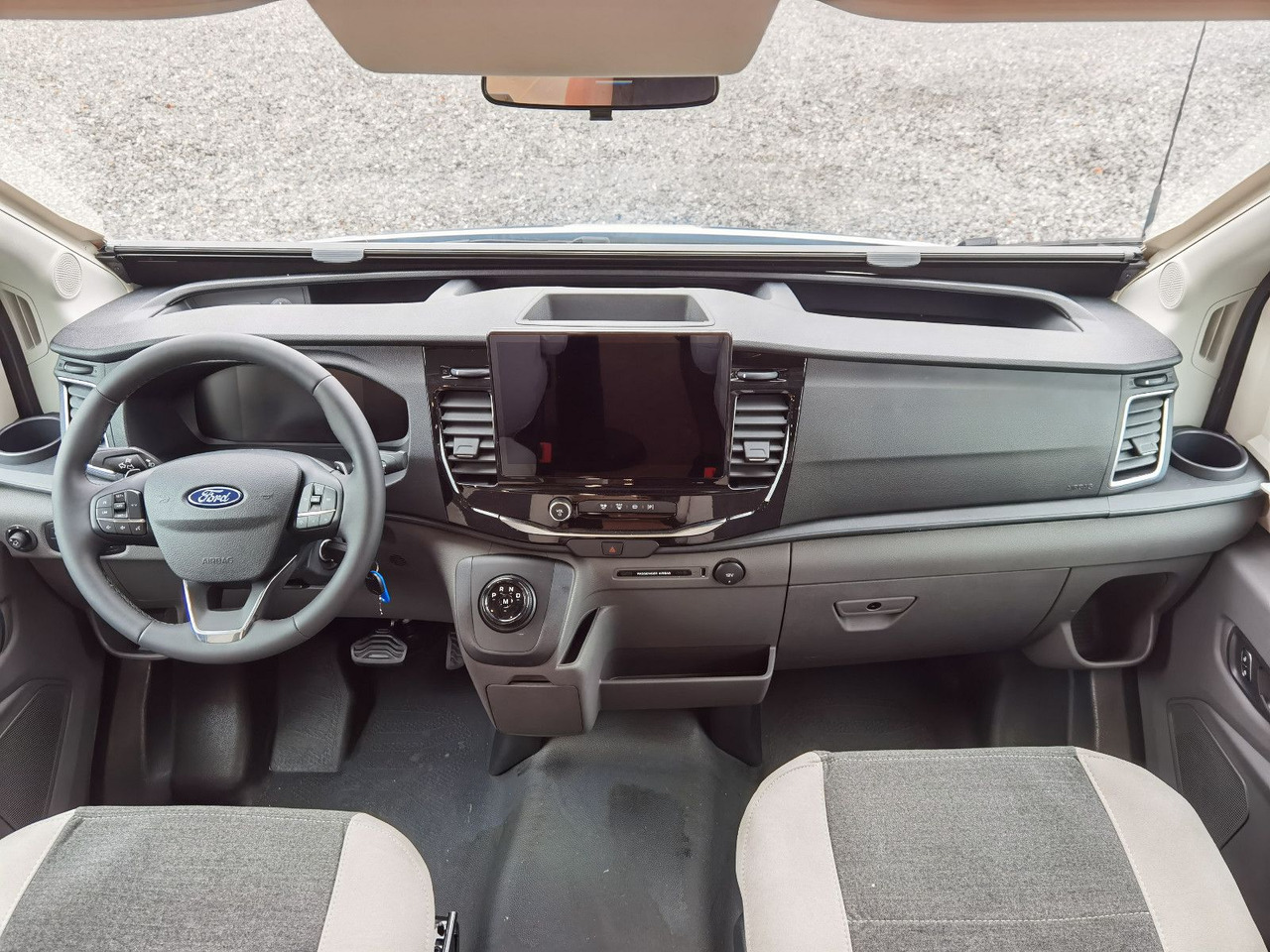 Chausson 640 TITANIUM / MODELL 2026 / 165PS / XXL-HUBBETT - Semi-integrated motorhome: picture 5 Chausson 640 TITANIUM / MODELL 2026 / 165PS / XXL-HUBBETT - Semi-integrated motorhome: picture 5