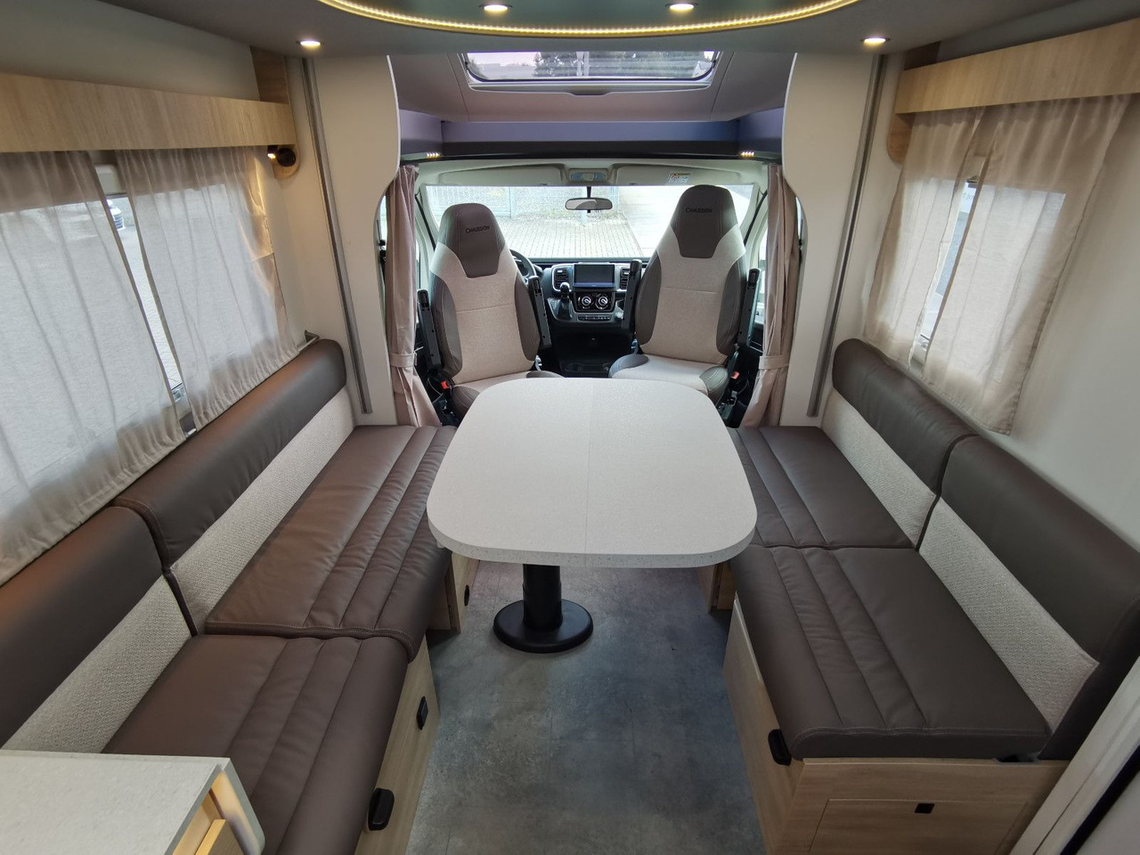 Semi-integrated motorhome Chausson 640 ULTIMATE / -2026- / 180PS-8G AUTOMATIK / AHK: picture 13 Semi-integrated motorhome Chausson 640 ULTIMATE / -2026- / 180PS-8G AUTOMATIK / AHK: picture 13