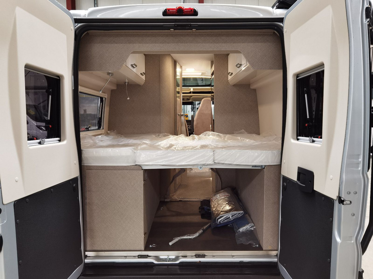 Camper van Karmann DAVIS 590 LIFESTYLE / 140PS / SKY-ROOF & ALU: picture 8