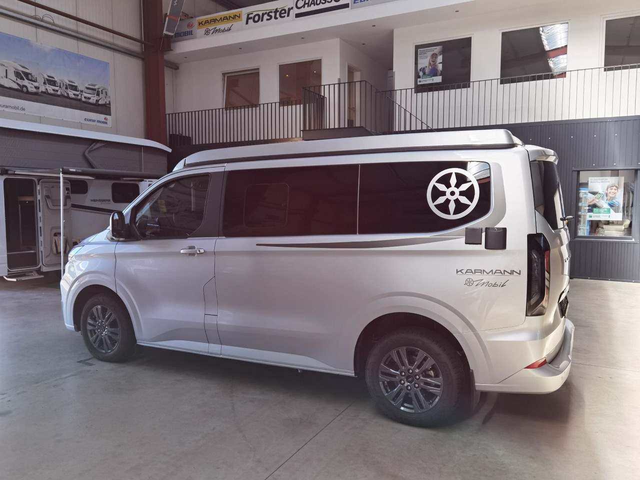Karmann DUNCAN 500 / VIVA- PAKET / AHK. / ABVERKAUF 2026 - Camper van: picture 5 Karmann DUNCAN 500 / VIVA- PAKET / AHK. / ABVERKAUF 2026 - Camper van: picture 5