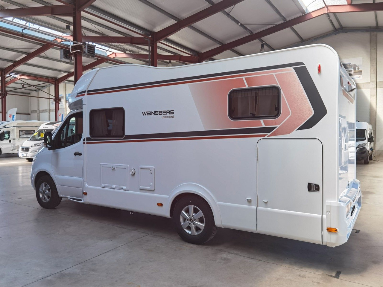 Weinsberg CARACOMPACT SUITE 640 MEG PEPPER / 170PS-DSG / H - Semi-integrated motorhome: picture 5 Weinsberg CARACOMPACT SUITE 640 MEG PEPPER / 170PS-DSG / H - Semi-integrated motorhome: picture 5