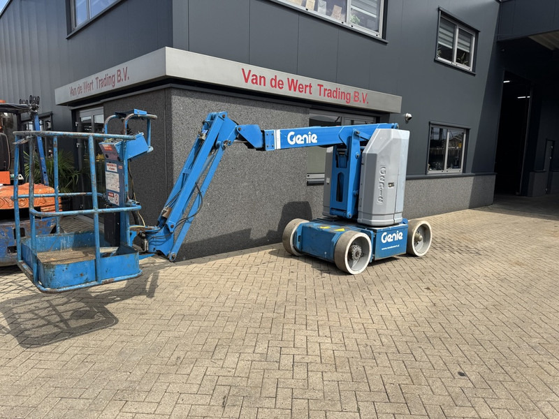 Genie Z-30/20N Knikarmhoogwerker / Arbeitsbuhne 11.15M werkhoogte 1996 - Articulated boom: picture 2 Genie Z-30/20N Knikarmhoogwerker / Arbeitsbuhne 11.15M werkhoogte 1996 - Articulated boom: picture 2