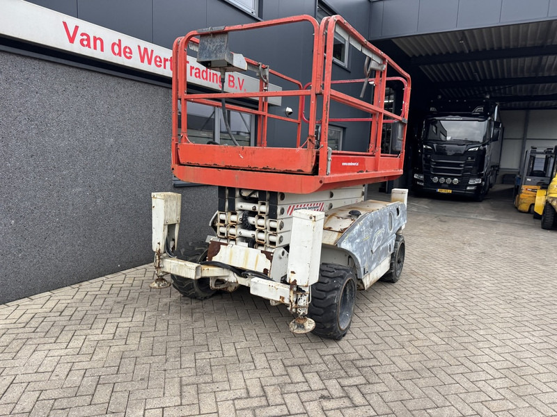 Haulotte Compact 12DX Hoogwerker / Arbeitsbuhne 12mtr werkhoogte 4x4 Deutz Diesel 2012 - Scissor lift: picture 3 Haulotte Compact 12DX Hoogwerker / Arbeitsbuhne 12mtr werkhoogte 4x4 Deutz Diesel 2012 - Scissor lift: picture 3