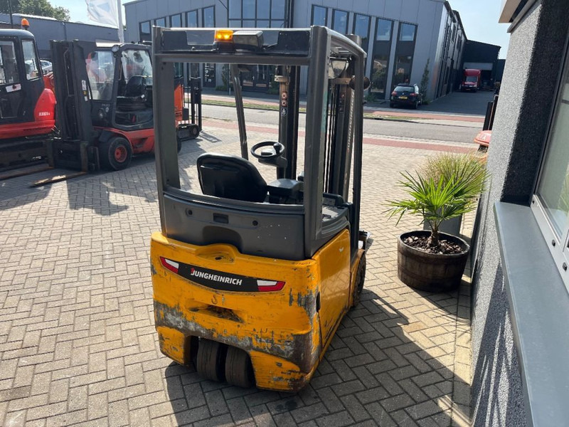 Electric forklift Jungheinrich EFG215 EFG215 triplo460 freelift sideshift 2016 heftruck forklift electrisch: picture 9 Electric forklift Jungheinrich EFG215 EFG215 triplo460 freelift sideshift 2016 heftruck forklift electrisch: picture 9