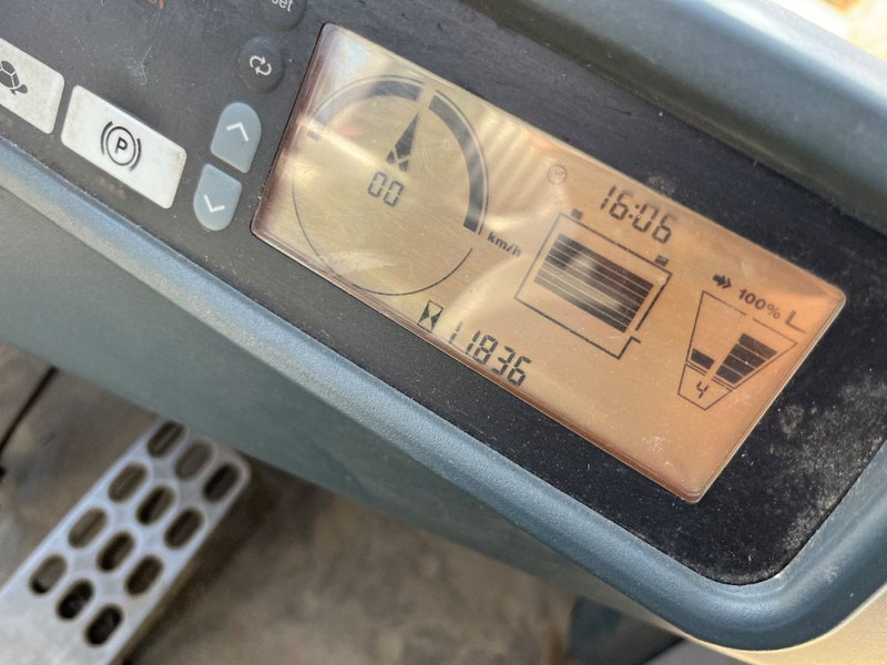 Electric forklift Jungheinrich EFG215 EFG215 triplo460 freelift sideshift 2016 heftruck forklift electrisch: picture 12 Electric forklift Jungheinrich EFG215 EFG215 triplo460 freelift sideshift 2016 heftruck forklift electrisch: picture 12