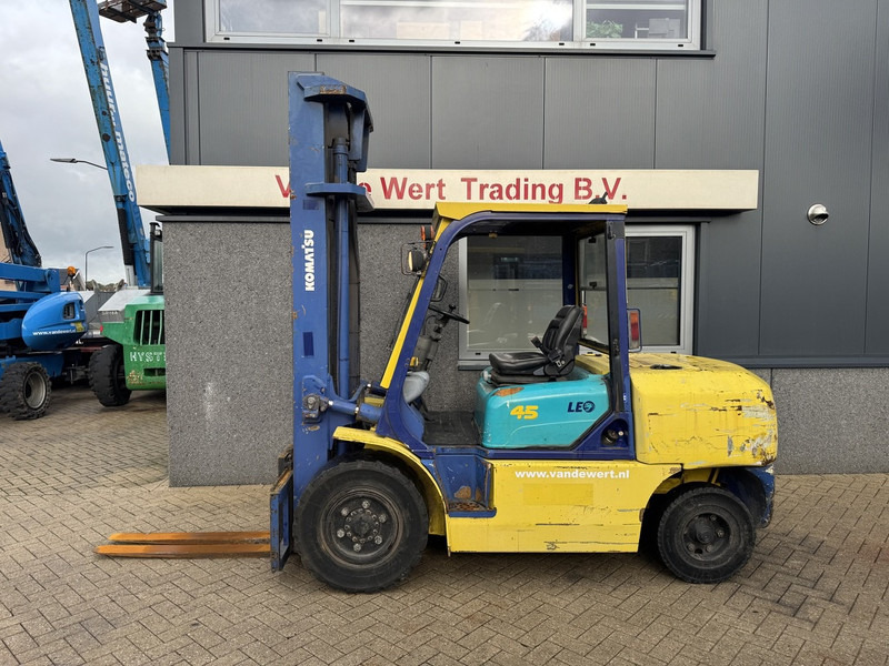 Komatsu FD45T-7 duplo450 6cilinder 1998 DIESEL - Diesel forklift: picture 1 Komatsu FD45T-7 duplo450 6cilinder 1998 DIESEL - Diesel forklift: picture 1