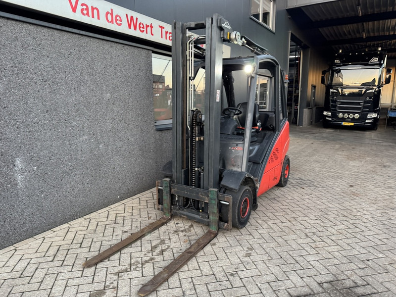 Linde H25D-02 Triplo 545 Freelift / Sideshift / VW Diesel 2017 - Diesel forklift: picture 3 Linde H25D-02 Triplo 545 Freelift / Sideshift / VW Diesel 2017 - Diesel forklift: picture 3