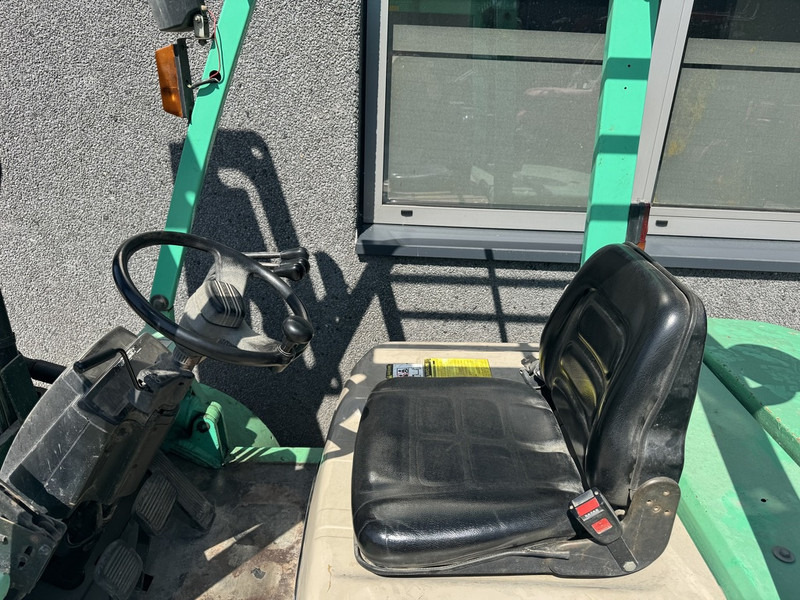 Mitsubishi FD30 - Diesel forklift: picture 4 Mitsubishi FD30 - Diesel forklift: picture 4