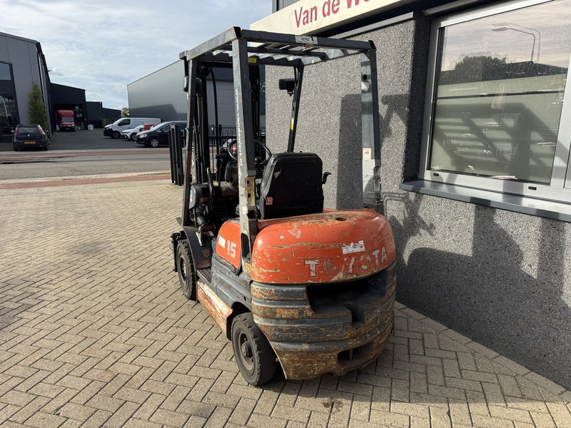 Toyota 02-6FDF15 Triplo 470 Freelift / Sideshift Diesel 1998 - Diesel forklift: picture 4 Toyota 02-6FDF15 Triplo 470 Freelift / Sideshift Diesel 1998 - Diesel forklift: picture 4