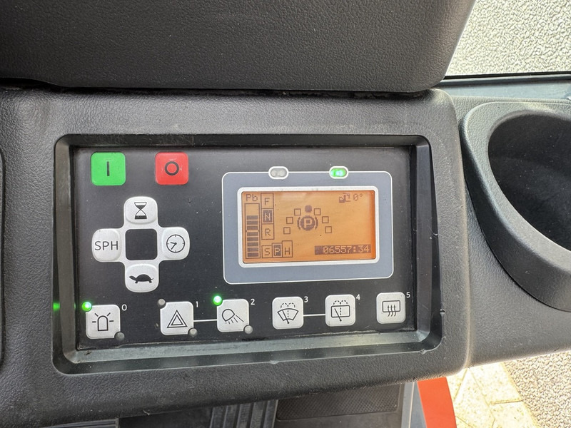 Electric forklift Toyota 8FBM20T Triplo 470 Freelift / Sideshift Elektrisch 2017 6560Hours: picture 17
