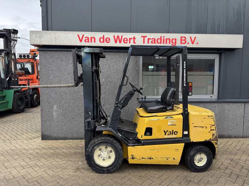 Yale GDP30 TF Triplo 465 Freelift / Sideshift / Mazda Diesel 2005 - Diesel forklift: picture 5 Yale GDP30 TF Triplo 465 Freelift / Sideshift / Mazda Diesel 2005 - Diesel forklift: picture 5