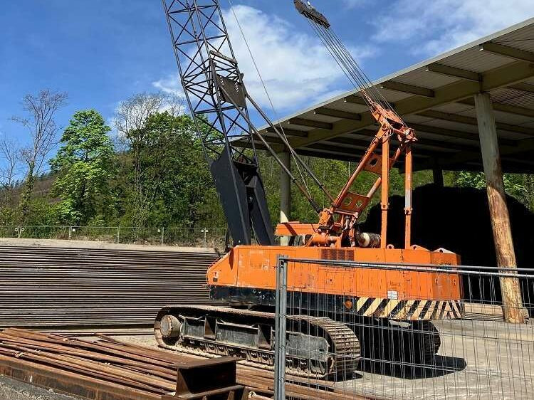 Hitachi KH 180-3 - Crawler crane: picture 1 Hitachi KH 180-3 - Crawler crane: picture 1