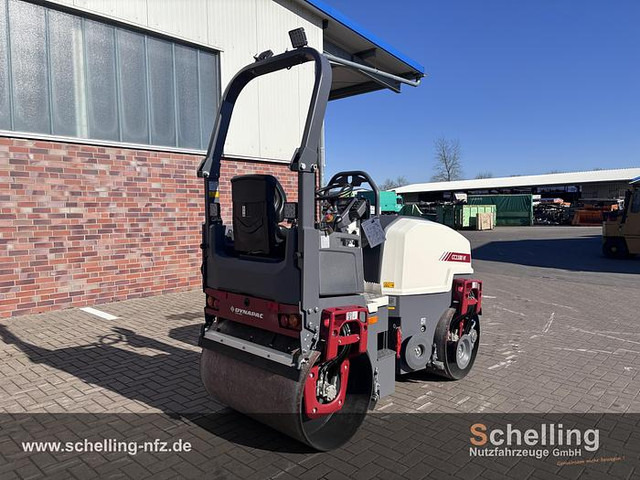 Dynapac CC1100VI - Roller: picture 3 Dynapac CC1100VI - Roller: picture 3