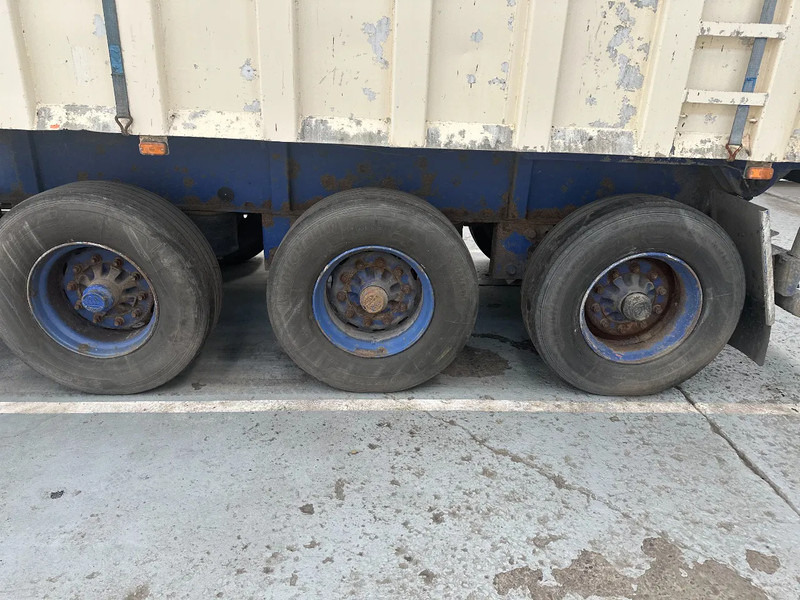 Tipper semi-trailer LAG 0-3-39 KHSL / 50 m³: picture 6