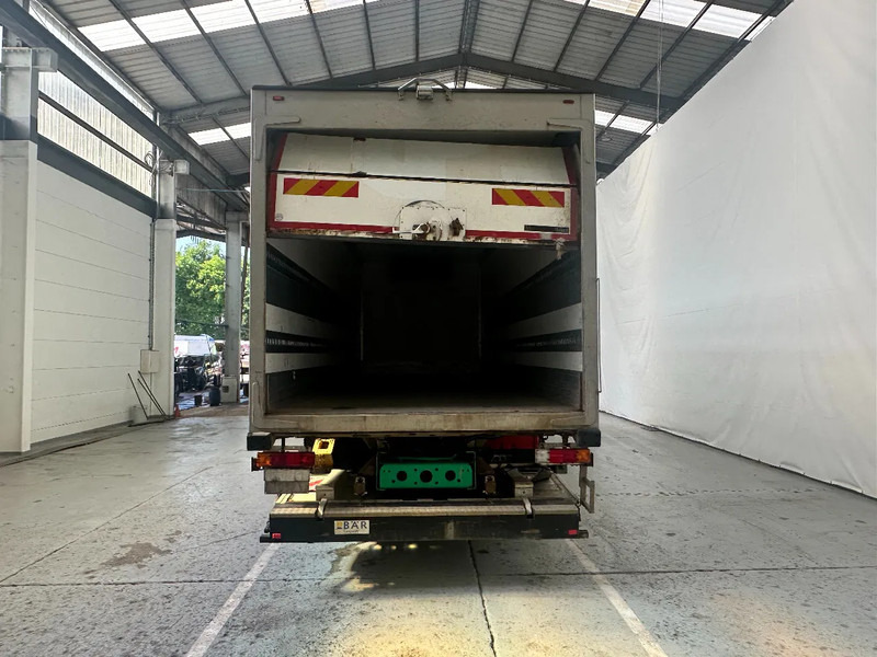 Mercedes-Benz Axor 1826 / 251000 km - Refrigerator truck: picture 4 Mercedes-Benz Axor 1826 / 251000 km - Refrigerator truck: picture 4