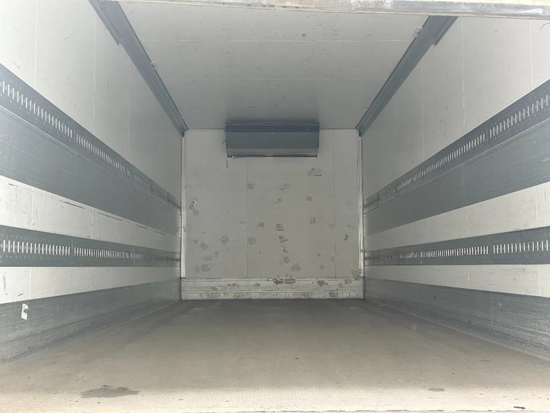 Mercedes-Benz Axor 1826 / 251000 km - Refrigerator truck: picture 5 Mercedes-Benz Axor 1826 / 251000 km - Refrigerator truck: picture 5