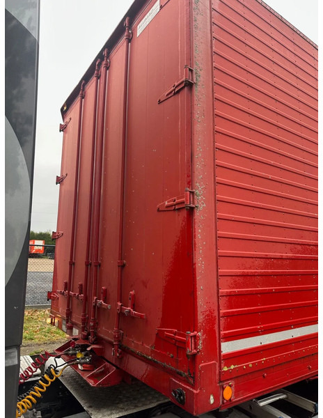 Van Hool 3H0005 - Low loader semi-trailer: picture 5 Van Hool 3H0005 - Low loader semi-trailer: picture 5