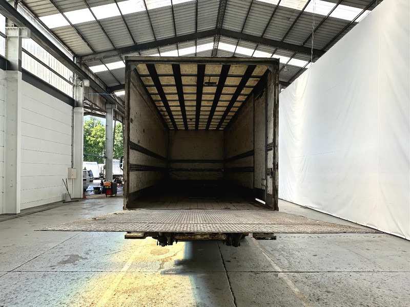 Volvo FL 220 EURO 3 - Box truck: picture 4 Volvo FL 220 EURO 3 - Box truck: picture 4