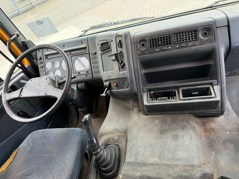 Leasing of DAF 65.210 Transporter NL Truck Manual DAF 65.210 Transporter NL Truck Manual: picture 10