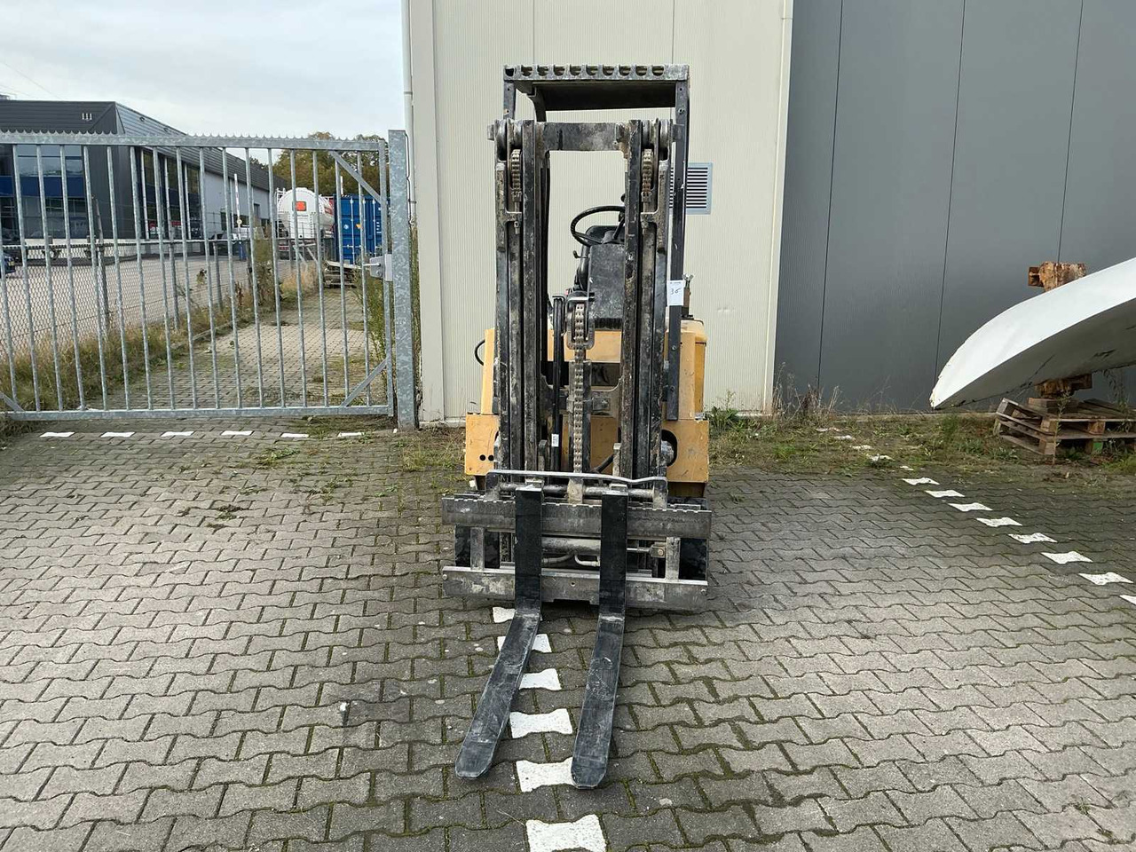 1993 HYSTER E2.00 XL FORKLIFT - Forklift: picture 3 1993 HYSTER E2.00 XL FORKLIFT - Forklift: picture 3