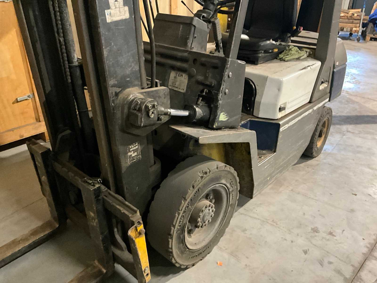 1993 TCM FD25Z3T FORKLIFT - Forklift: picture 3 1993 TCM FD25Z3T FORKLIFT - Forklift: picture 3