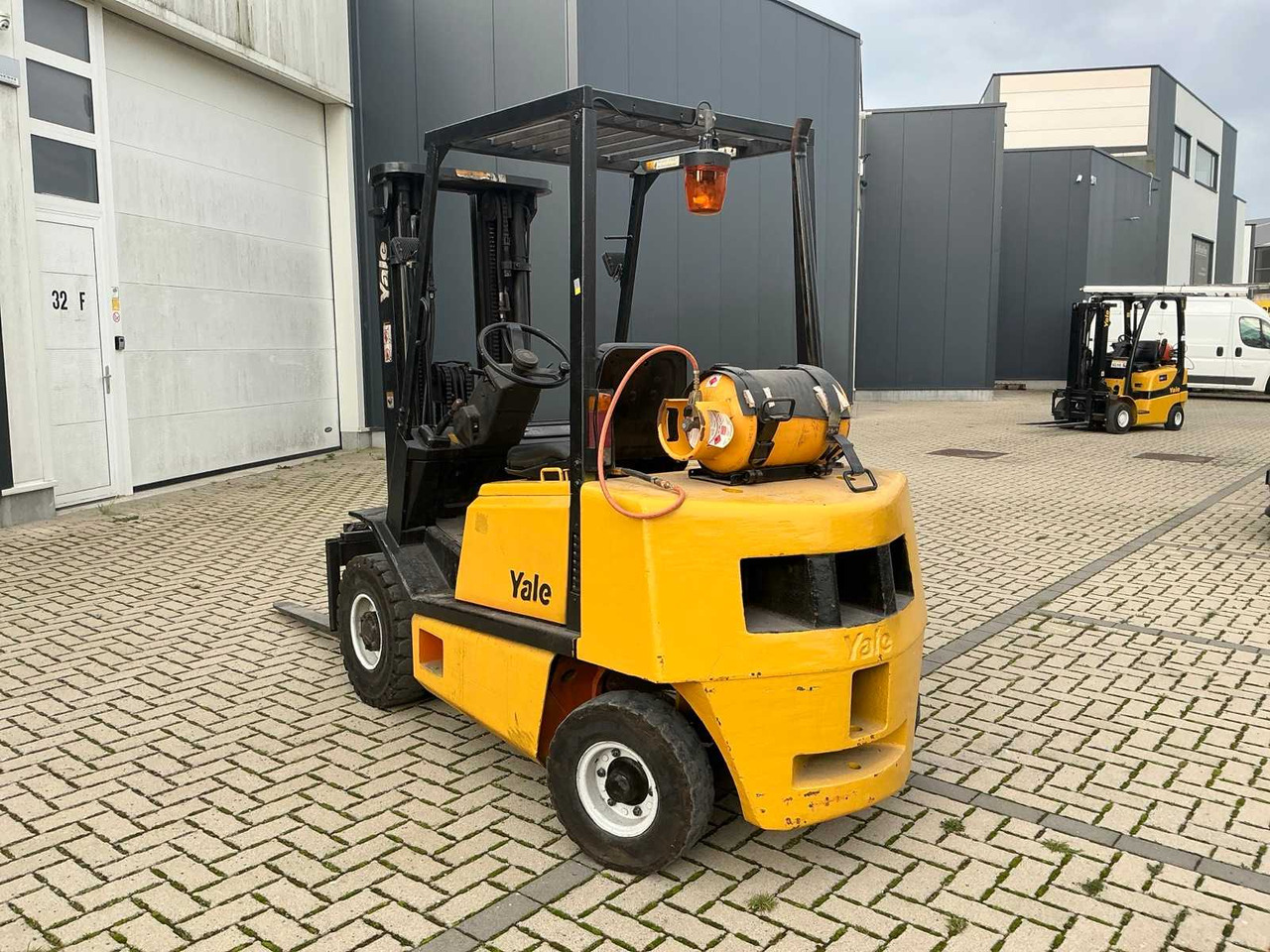 1993 YALE GLP25RE FORKLIFT - Forklift: picture 3 1993 YALE GLP25RE FORKLIFT - Forklift: picture 3