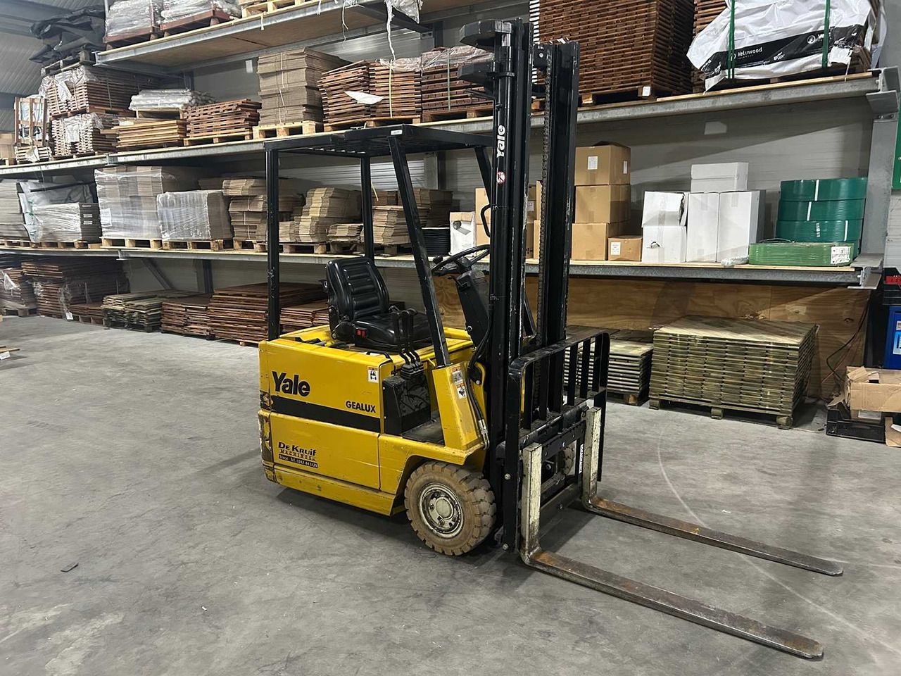 2000 YALE ERP15 RCF FORKLIFT - Forklift: picture 1 2000 YALE ERP15 RCF FORKLIFT - Forklift: picture 1
