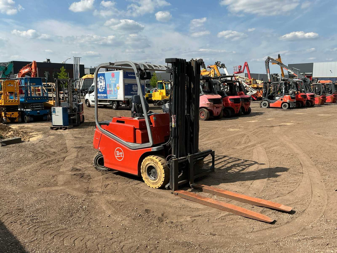 2003 BT CBE2,5AC FORKLIFT - Forklift: picture 5 2003 BT CBE2,5AC FORKLIFT - Forklift: picture 5