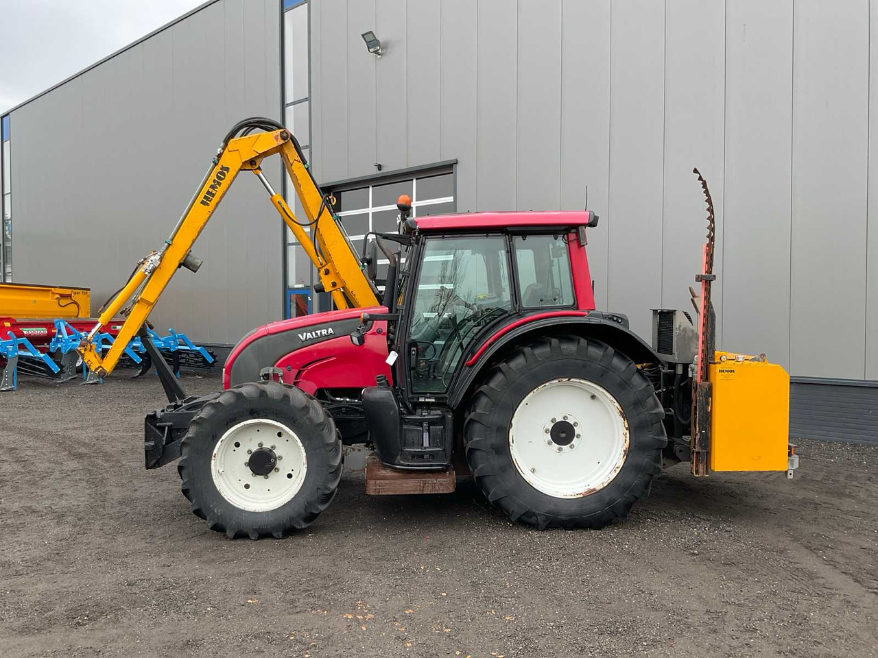 2008 VALTRA N121 HITECH FOUR WHEEL DRIVE FARM TRACTOR - Farm tractor: picture 2 2008 VALTRA N121 HITECH FOUR WHEEL DRIVE FARM TRACTOR - Farm tractor: picture 2