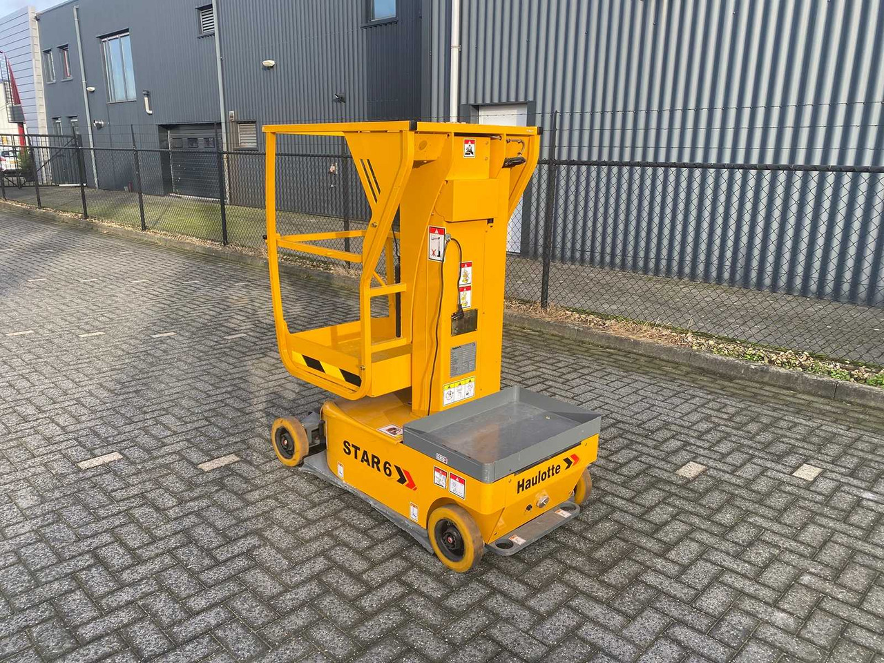 2010 HAULOTTE STAR 6 AERIAL PLATFORM - Aerial platform: picture 3 2010 HAULOTTE STAR 6 AERIAL PLATFORM - Aerial platform: picture 3