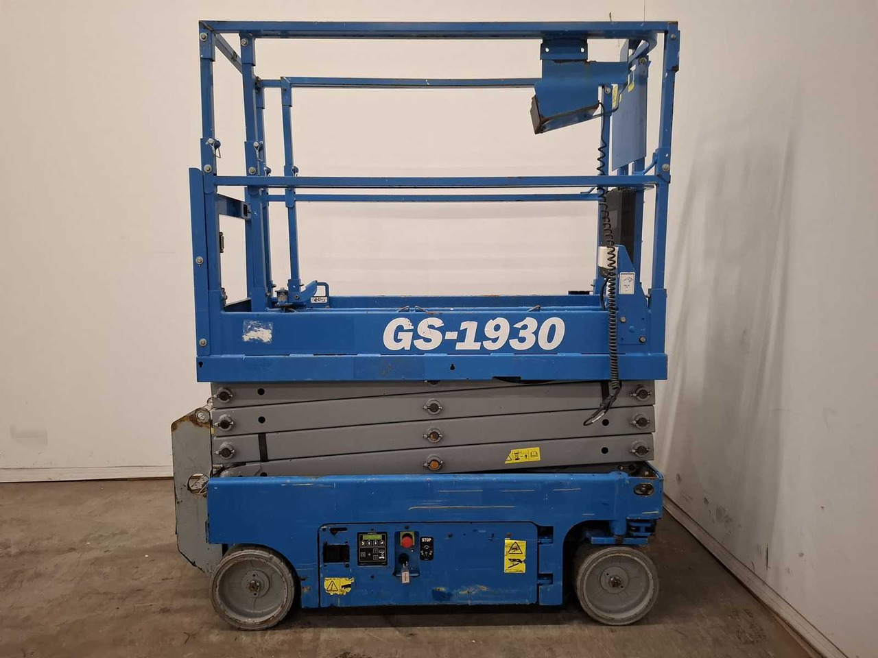 2013 GENIE GS1930 AERIAL PLATFORM - Aerial platform: picture 5 2013 GENIE GS1930 AERIAL PLATFORM - Aerial platform: picture 5