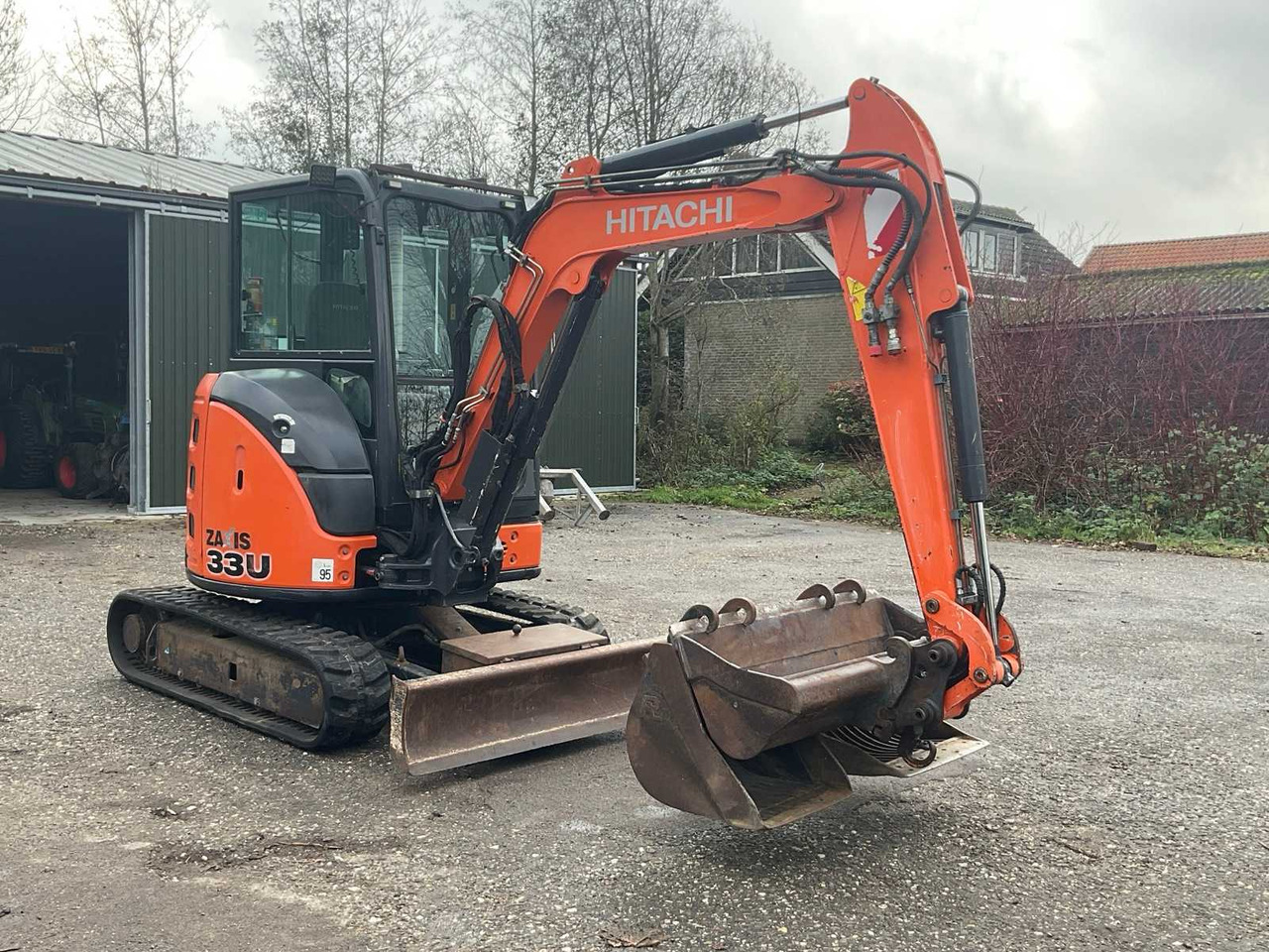 2014 HITACHI ZX 33U-5 MINI EXCAVATOR - Mini excavator: picture 2 2014 HITACHI ZX 33U-5 MINI EXCAVATOR - Mini excavator: picture 2