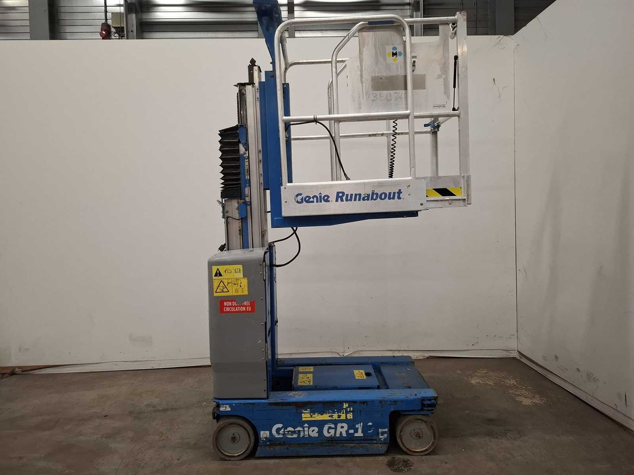 2015 GENIE GR-12 AERIAL PLATFORM - Aerial platform: picture 5 2015 GENIE GR-12 AERIAL PLATFORM - Aerial platform: picture 5