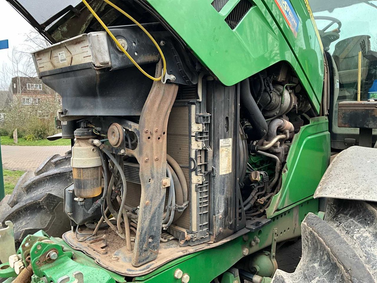 Farm tractor 2015 JOHN DEERE 6210R FOUR WHEEL DRIVE FARM TRACTOR: picture 25