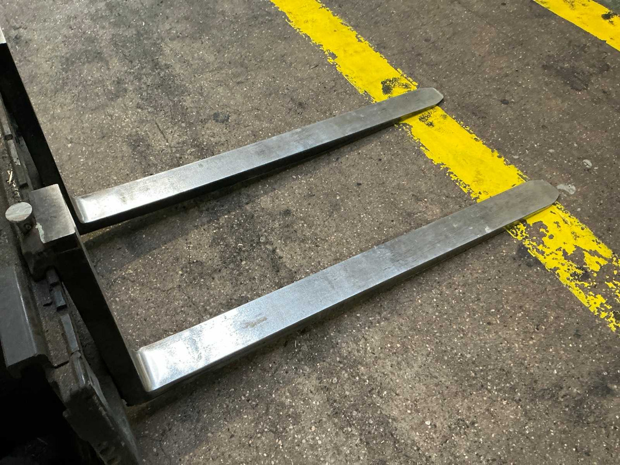 2015 YALE ERP16VF FORKLIFT - Forklift: picture 5 2015 YALE ERP16VF FORKLIFT - Forklift: picture 5